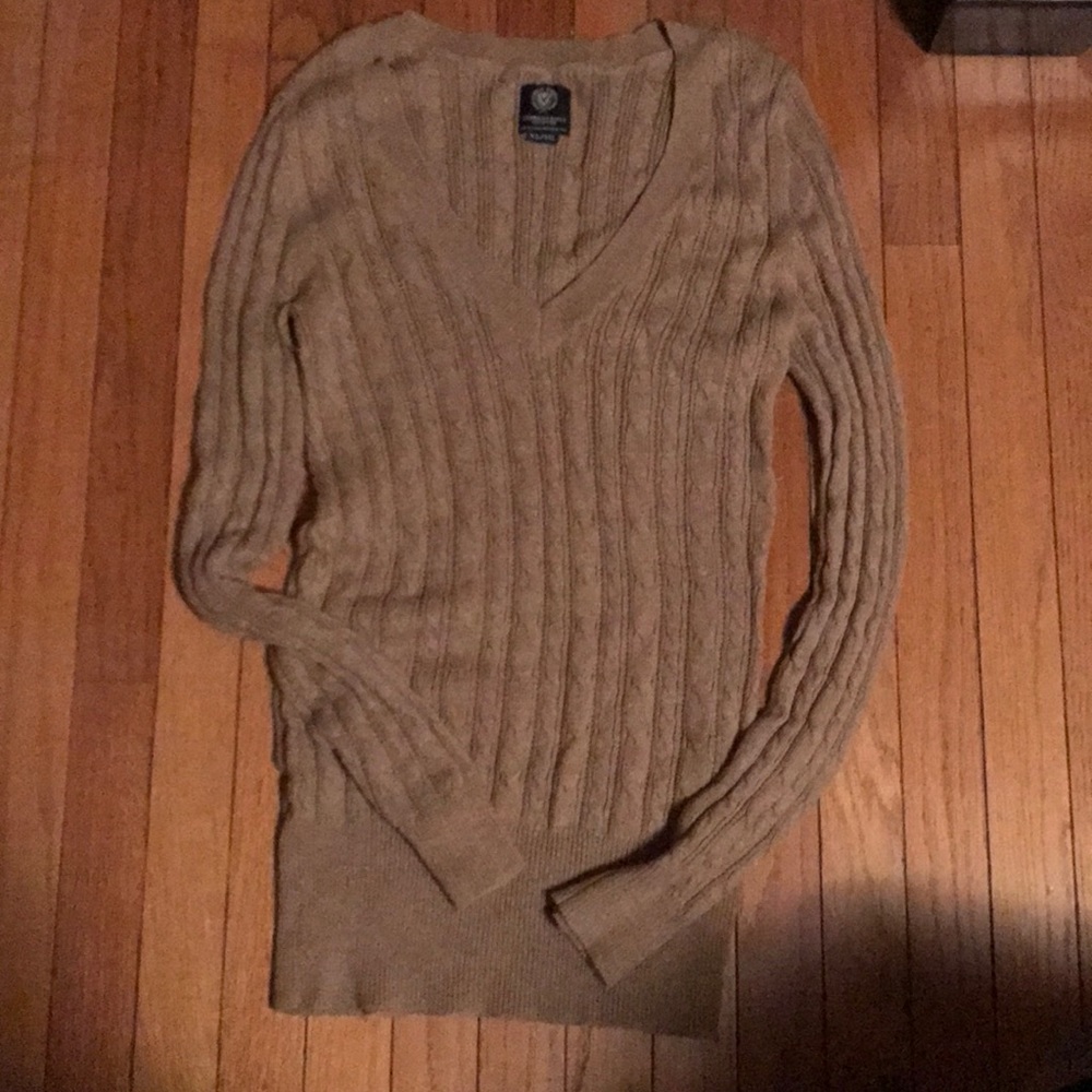 American Eagle Outfitters Sweater